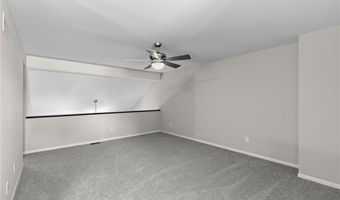 178 Cascade Circle Dr, Ballwin, MO 63021