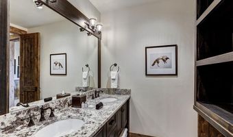 150 LUNAR Ln, Breckenridge, CO 80424
