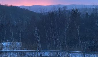 8 Camp Rd, Dover, VT 05356