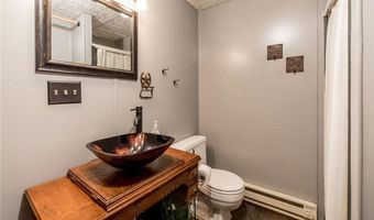 409 N Park St, Alexandria, MN 56308