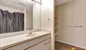 7521 Labrador Cir, Anchorage, AK 99502