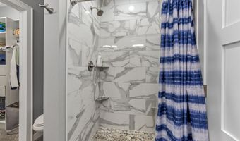570 Linden Dr 316, Arnolds Park, IA 51331