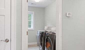 42 E Lantern Rd, Lincoln, RI 02865