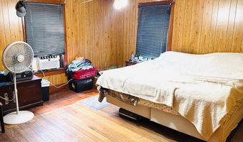27 Warwick Ave, Athol, MA 01331