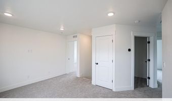 2986 Sydney, Ammon, ID 83401