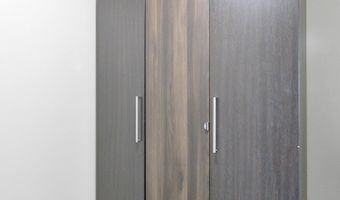 2660 Harnish Dr, Algonquin, IL 60102