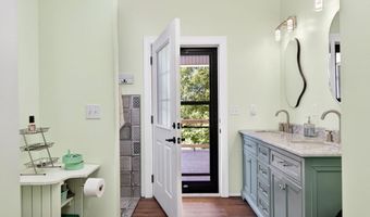 944 Lakepointe Dr, Albany, KY 42602