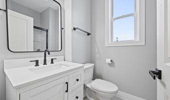 1109 E Carson St, Airville, PA 15203