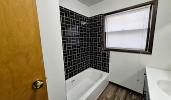 1622 Central Ave, Auburn, NE 68305