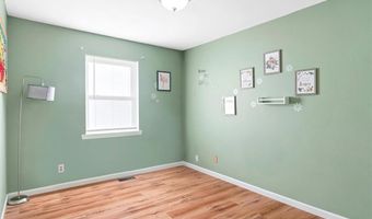 3846 Crystal Wood Dr, Arnold, MO 63010