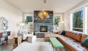 20670 Comet Ct, Bend, OR 97701