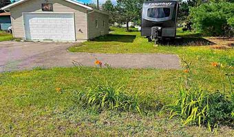 42 Locust Dr, Babbitt, MN 55706