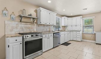 601 S Broadway Ave, Ada, OK 74820