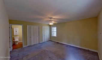 512 Raymond Dr, Arapahoe, NC 28510
