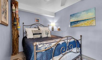 21 W Magnolia Ave, Beach Haven, NJ 08008