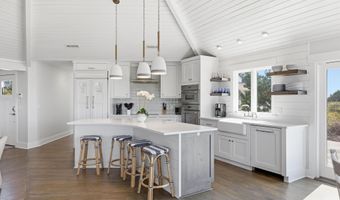 21 Cape Fear Trl, Bald Head Island, NC 28461