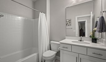 100 Amberwood Ct, Dayton, NV 89403