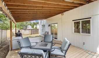 2111 SW 5TH St, Battle Ground, WA 98604