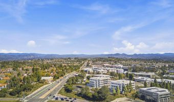 13788 Ruette Le Parc Unit D, Del Mar, CA 92014