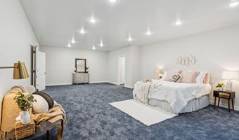 735 E 850 S, Centerville, UT 84014