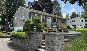 15-17 Beckerle St, Danbury, CT 06811