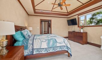 230 E Panana Pl, Kihei, HI 96753