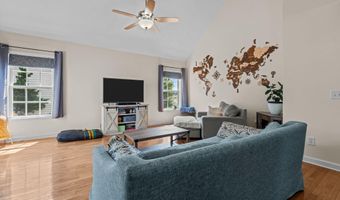 110 Lightwater Dr, Aberdeen, NC 28315