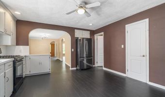 225 Bond St, Allegan, MI 49010