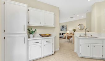 6118 Citracado Cir, Carlsbad, CA 92009