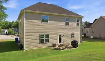 7808 Lagenaria Dr, Angier, NC 27501