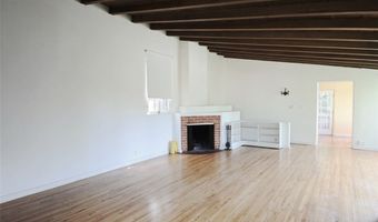 2174 Beachwood, Los Angeles, CA 90068