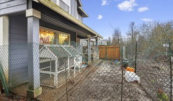 10535 SW CRESTWOOD Dr, Beaverton, OR 97008