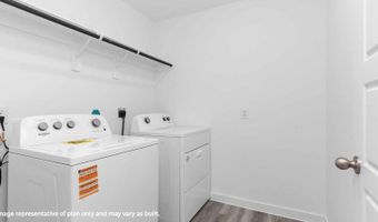 303 Emma St, Angleton, TX 77515