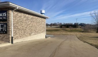 5555 Saratoga Rd, Asbury, IA 52002