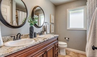 1621 Lariat Dr, Bartlesville, OK 74006