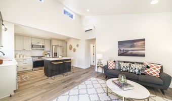 12270 Meadowlawn Dr, Oregon City, OR 97045