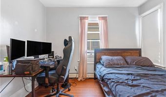 190 Whitney Ave, Bridgeport, CT 06606
