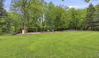 N321 STONEY BROOK Road, Appleton, WI 54915