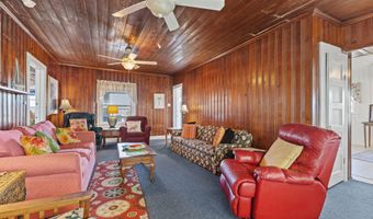 202 Glenn St, Atlantic Beach, NC 28512
