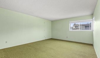 5995 BROADMOOR Dr, La Mesa, CA 91942