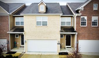 9749 Thorne Cliff Way UNIT 104, Fishers, IN 46037