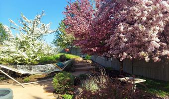 60875 Goldenwood Loop, Bend, OR 97702