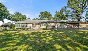 200 N Forest Ct, Addison, IL 60101