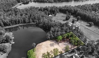 38 Brookwood Rd, Camden, SC 29020