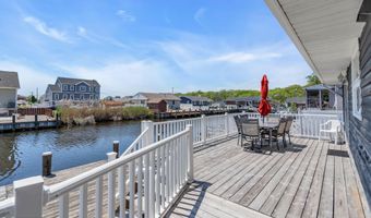212 Cypress Dr, Bayville, NJ 08721