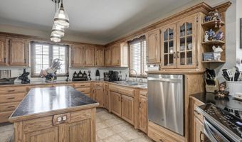7766 State Hwy 39, Aurora, MO 65605