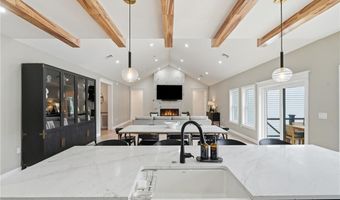 1264 Central Ave, Johnston, RI 02919
