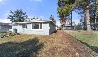 1135 1ST St, Bandon, OR 97411