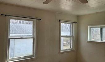11035 Charles Dr, Argentine, MI 48418