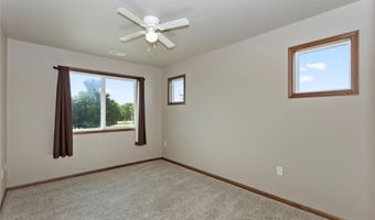 1268 NE 8th Ln, Ankeny, IA 50021